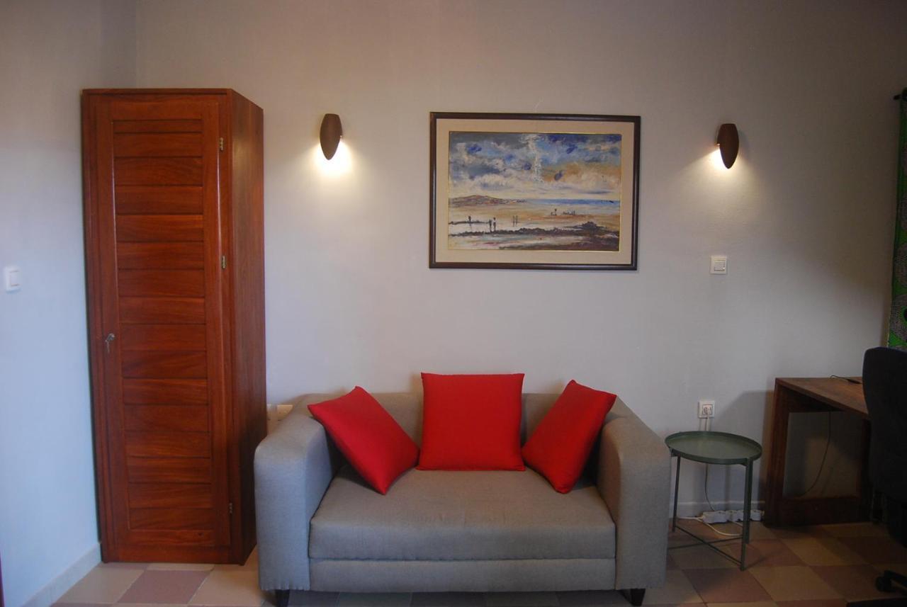 Karls Guesthouse Cotonou Exteriér fotografie